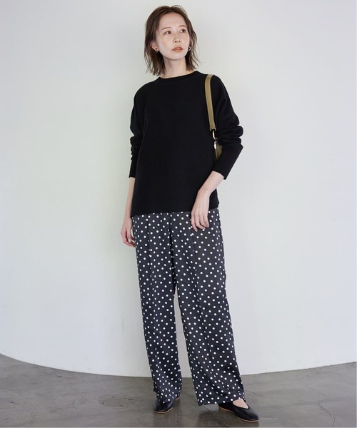 SLOBE IENA（スローブイエナ）の「《WEB限定/追加2》プリントサテンイージーパンツ（その他パンツ・レディース・キャメル/ブラック・FREE）」の17枚目の写真