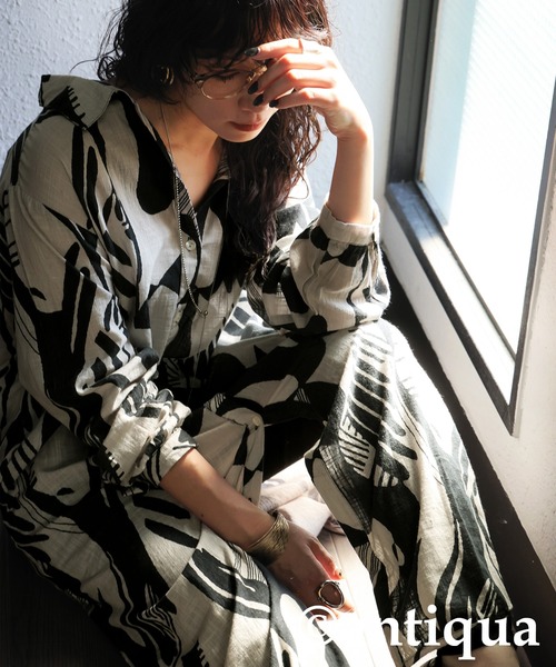 antiqua(アンティカ)の「モノトーン柄シャツワンピース(シャツワンピース・レディース・ブラック系その他・ONESIZE)」の5枚目の写真