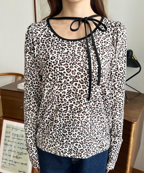 moment+（モーメントプラス）の「レオパードプリントバレエコアパフスリーブ長袖カットソー（Tシャツ/カットソー・レディース・グレー/ベージュ/ブラウン・M/L）」の10枚目の写真