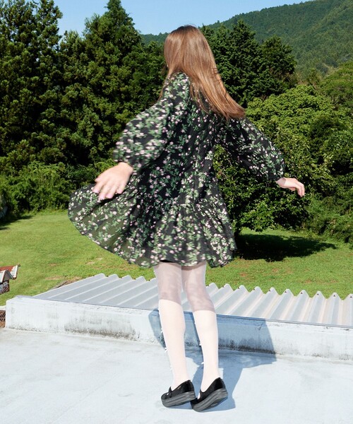 CAROLINA GLASER（カロリナ グレイサー）の「フラワージャカード ミニワンピース（ワンピース・レディース・ブラック/サックスブルー・ONE SIZE）」の17枚目の写真