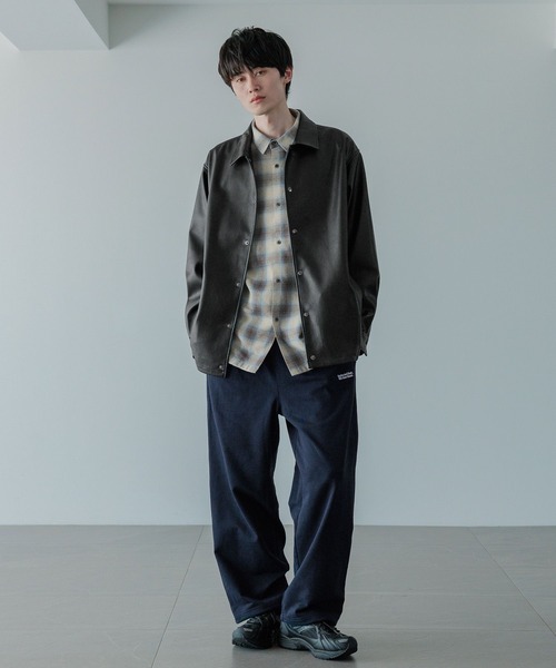 LOWRYS FARM（ローリーズファーム）の「【LFM(U)】フェイクレザーコーチジャケット　 571329（ライダースジャケット・メンズ・ブラック・MEDIUM/LARGE）」の2枚目の写真