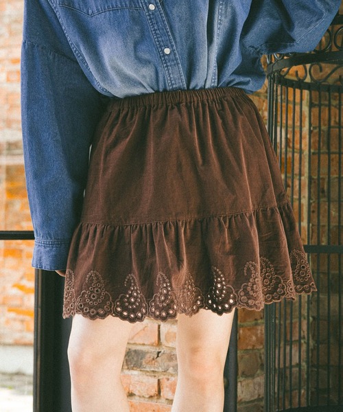 niko and...（ニコアンド）の「2WAY刺繍キャミミニスカート（スカート・レディース・ブラウン/ライトグレー/ブラック・FREE）」の8枚目の写真