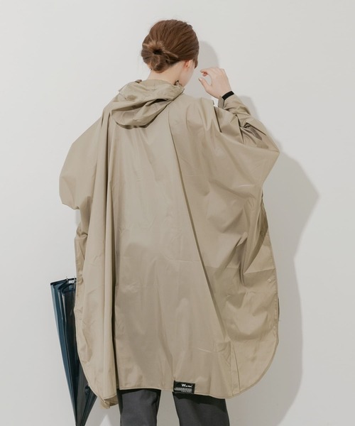 SMELLY（スメリー）の「w.p.c　ユニセックス ウォーターリペレントポンチョ（ポンチョ・レディース・ベージュ/ブラック・ONE）」の16枚目の写真