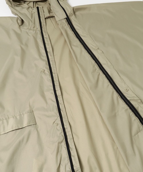 SMELLY（スメリー）の「w.p.c　ユニセックス ウォーターリペレントポンチョ（ポンチョ・レディース・ベージュ/ブラック・ONE）」の11枚目の写真