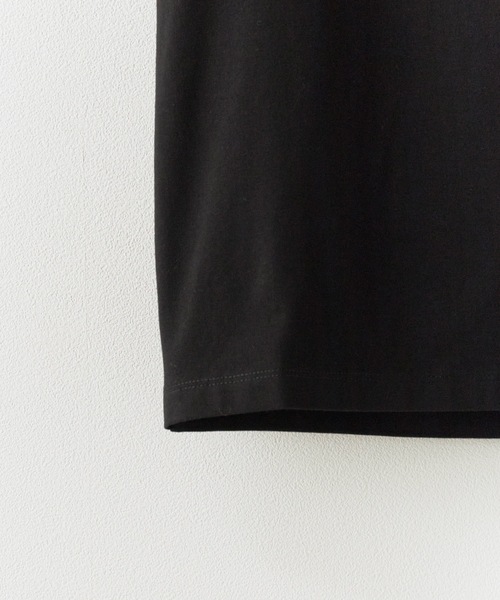 GUESS JEANS（ゲスジーンズ）の「GUESS JEANS/ゲスジーンズ GJ SS CN SLIM LOGO PRINT TEE Tシャツ（Tシャツ/カットソー・レディース・ホワイト/ブラック・M/S）」の9枚目の写真