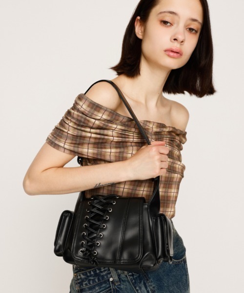 SLY（スライ）の「LACE UP SHOULDER BAG レースアップ ショルダーバッグ（ショルダーバッグ・レディース・ブラウン/ブラック/グレー・FREE）」の14枚目の写真