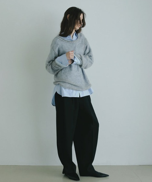 ETRE TOKYO（エトレトウキョウ）の「ポインテッドレザースリッポン