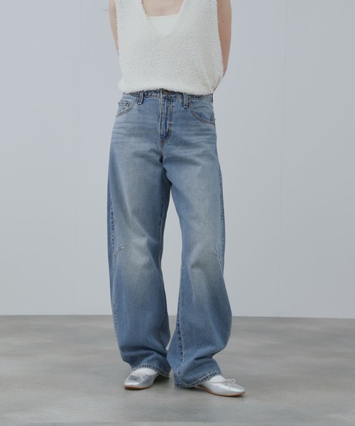 Levi's（リーバイス）の「LEVI'S(R) BAGGY DAD BARREL JEANS/バギーダッドバレルジーンズ（デニムパンツ・レディース・ダークブルー/ブラック/サックスブルー/ライトブルー・24inch/25inch/26inch/27inch）」の16枚目の写真