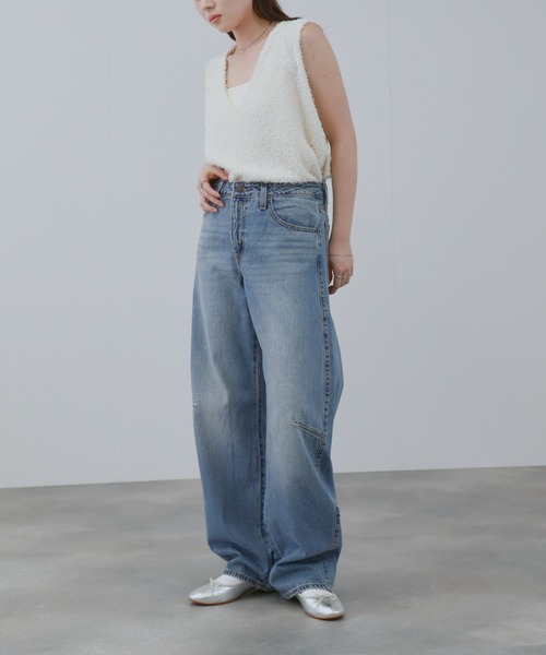 Levi's（リーバイス）の「LEVI'S(R) BAGGY DAD BARREL JEANS/バギーダッドバレルジーンズ（デニムパンツ・レディース・ダークブルー/ブラック/サックスブルー/ライトブルー・24inch/25inch/26inch/27inch）」の22枚目の写真