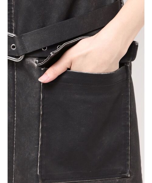 EMODA（エモダ）の「アウトポケットフェイクレザーワンピース（ワンピース・レディース・ブラウン/ブラック・FREE）」の9枚目の写真