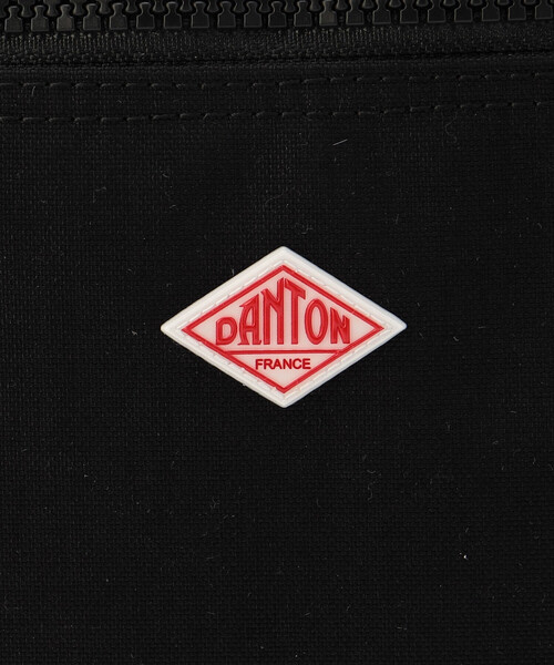 DANTON（ダントン）の「CORDURA CANVAS SHOULDER POUCH〈PALAIS GARNIER〉（ショルダーバッグ・レディース・ダークグレー/ブルー系その他/グレイッシュベージュ/ブラック/ブラウン系その他/オフホワイト・-）」の17枚目の写真