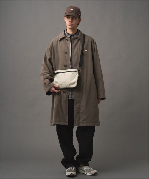 DANTON（ダントン）の「CORDURA CANVAS SHOULDER POUCH〈PALAIS GARNIER〉（ショルダーバッグ・レディース・ダークグレー/ブルー系その他/グレイッシュベージュ/ブラック/ブラウン系その他/オフホワイト・-）」の8枚目の写真