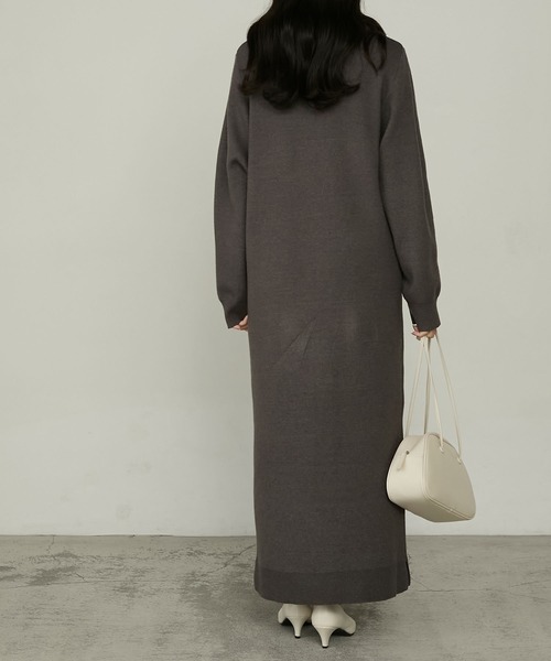 Cherir Mignon(シェリルミニョン)の「【Cherir Mignon】配色ポロニットワンピース(ワンピース・レディース・ブラック/チャコールグレー/ネイビー・FREE)」の21枚目の写真