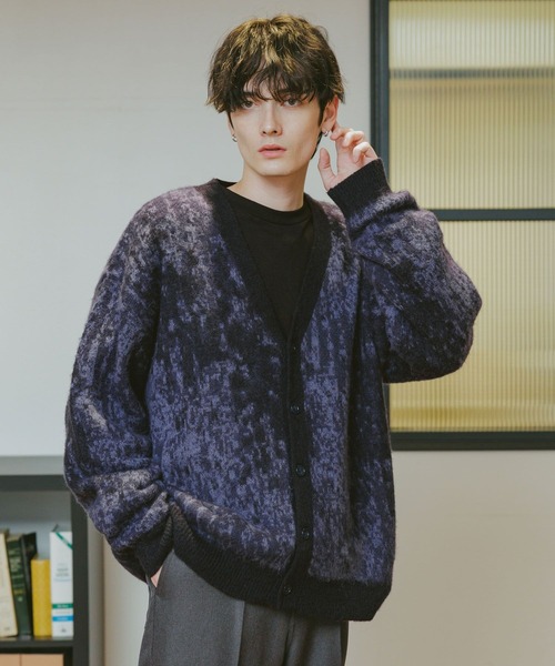 RAGEBLUE（レイジブルー）の「Mohair Blend Shaggy Knit Cardigan / 総柄モヘヤニットカーディガン（カーディガン/ボレロ・メンズ・ホワイト系その他/ブラック系その他/ブラウン系その他/ブルー系その他・SMALL/MEDIUM/LARGE）」の4枚目の写真
