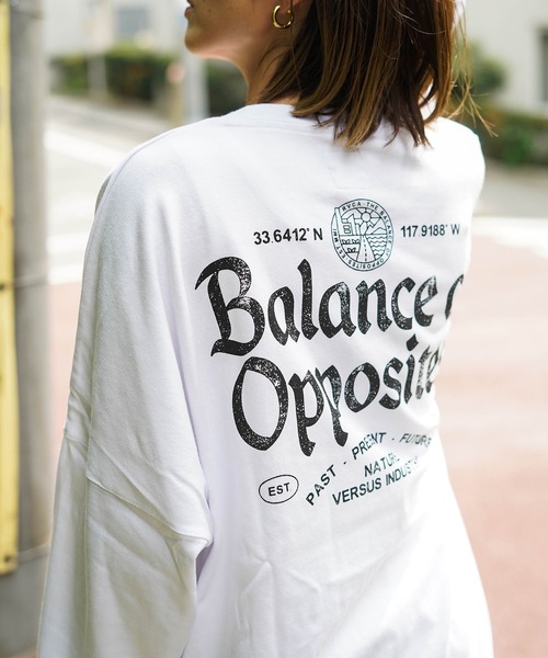 RVCA（ルーカ）の「RVCA メンズ UTILITY SERVICES LT ロンＴ 【2025年秋冬モデル】/ルーカバックプリント長袖ロンT（Tシャツ/カットソー・メンズ・ホワイト/ブラック・SMALL/MEDIUM/LARGE/X-LARGE）」の2枚目の写真