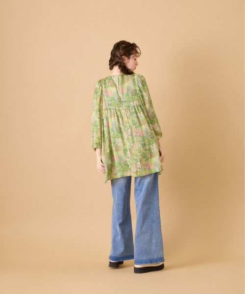 Jolly Poupee(ジョリープッペ)の「【22fabric】シークレットガーデン/ ブラウス(シャツ/ブラウス・レディース・ベージュ/ネイビー・38/42/46)」の7枚目の写真