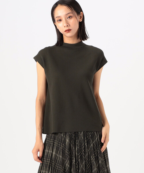 K.T KIYOKO TAKASE(キヨコタカセ)の「ストレッチコットン鹿の子編み ハイネックフレンチスリーブニット(ニット/セーター・レディース・カーキ・9号)」の6枚目の写真