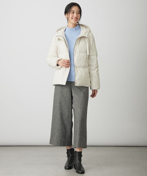 J.PRESS Ladies（J.プレス レディス）の「ラメツイード クロップド パンツ（その他パンツ・レディース・グレー系/ブラウン系/ベージュ系・S/XS/XXS）」の4枚目の写真