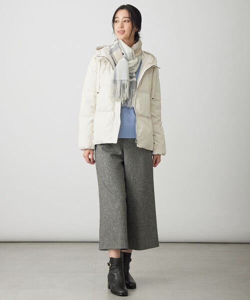 J.PRESS Ladies（J.プレス レディス）の「ラメツイード クロップド パンツ（その他パンツ・レディース・グレー系/ブラウン系/ベージュ系・S/XS/XXS）」の5枚目の写真