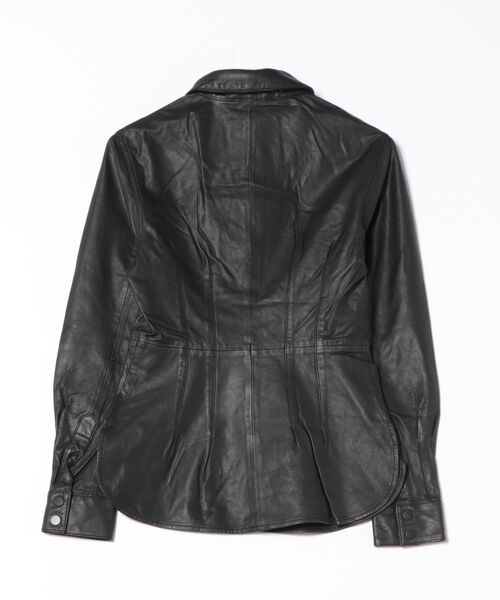 ALLSAINTS(オールセインツ)の「LARSON LEATHER PLEATED SHIRT | LARSON レザー プリーツ シャツ(シャツ/ブラウス・レディース・ブラック・6/8/10/4)」の2枚目の写真