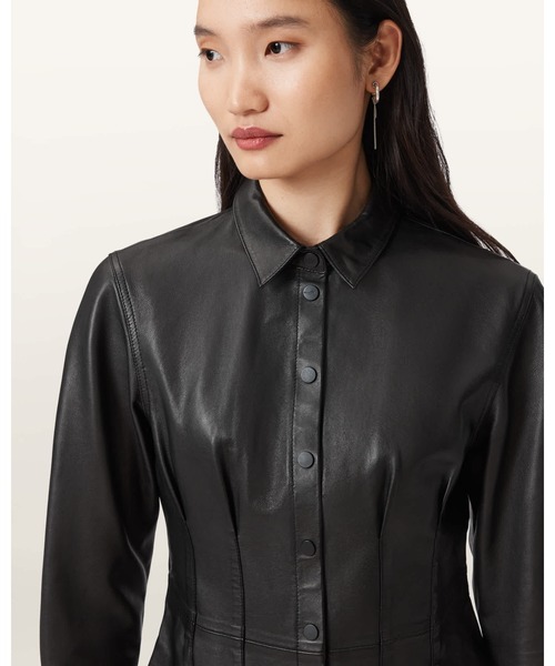 ALLSAINTS(オールセインツ)の「LARSON LEATHER PLEATED SHIRT | LARSON レザー プリーツ シャツ(シャツ/ブラウス・レディース・ブラック・6/8/10/4)」の3枚目の写真
