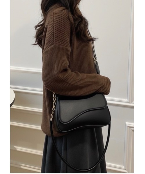 SALTMINT（ソルトミント）の「Curve Layer 2WAYショルダーバッグ（ショルダーバッグ・レディース・ブラウン/ブラック・FREE）」の3枚目の写真