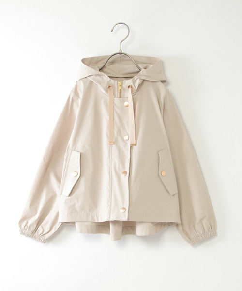 ikka（イッカ）の「【親子コーデ】ピケ比翼フレアマンパジャケット（110~160cm）（ブルゾン・キッズ・アイボリー/ブラウン・S/M/L/XL/XS）」の2枚目の写真