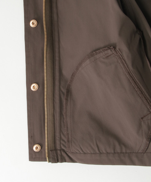 ikka（イッカ）の「【親子コーデ】ピケ比翼フレアマンパジャケット（110~160cm）（ブルゾン・キッズ・アイボリー/ブラウン・S/M/L/XL/XS）」の8枚目の写真