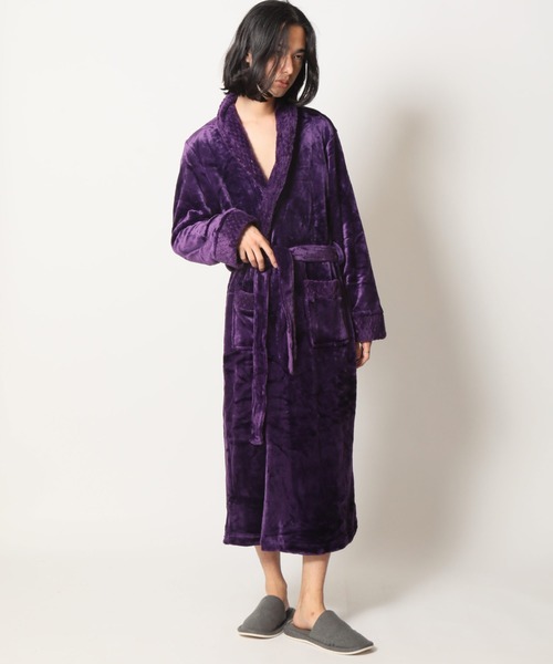 ARCADE（アーケード）の「ベルベット生地 バスローブ ガウン ルームウェア 【-ARCADE Limited Line-】（ガウン/バスローブ・メンズ・ネイビー/ホワイト/ワイン/グレー・M/L/XL）」の15枚目の写真