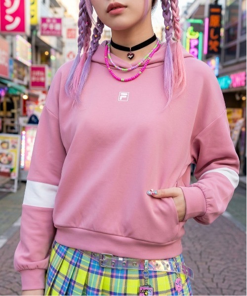 FILA(フィラ)の「HOODIE(パーカー・レディース・杢グレー/ホワイト/ピンク・M/L/XL)」の3枚目の写真