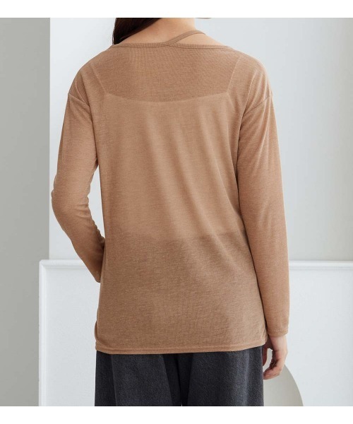 Viola e Viola(ヴィオラエヴィオラ)の「スラブシアーテレコアシメデザイントップス(Tシャツ/カットソー・レディース・モカ/ブラック・M/L)」の6枚目の写真