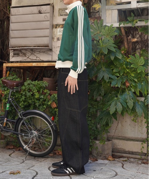 SPINNS（スピンズ）の「短丈ダブルジップトラックジャケット/ワンポイントロゴ/ジャージ風デザイン/ライン入り（ジャージ・メンズ・ブラック/ベージュ/ネイビー/ブラウン/オフホワイト/グリーン・ONESIZE）」の19枚目の写真