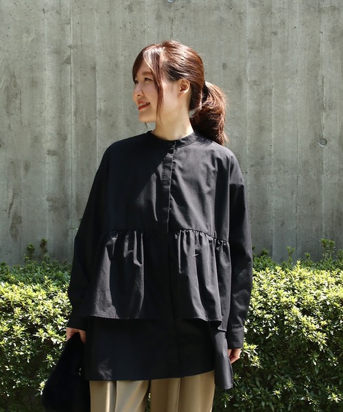 Brown&Street(ブラウンアンドストリート)の「プレーンティアードシャツ(シャツ/ブラウス・レディース・ブラック/ホワイト・FREE)」の12枚目の写真
