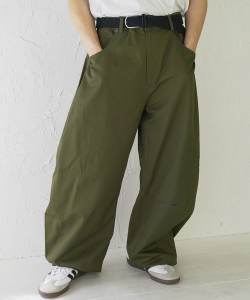 Beno（ビーノ）の「ワイドカーブパンツ チノパン（チノパンツ・メンズ・キナリ/ベージュ/ネイビー/ライトグレー/チャコールグレー/ブラック/カーキ・MEDIUM/LARGE/X-LARGE）」の6枚目の写真