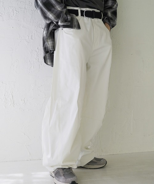 Beno（ビーノ）の「ワイドカーブパンツ チノパン（チノパンツ・メンズ・キナリ/ベージュ/ネイビー/ライトグレー/チャコールグレー/ブラック/カーキ・MEDIUM/LARGE/X-LARGE）」の8枚目の写真