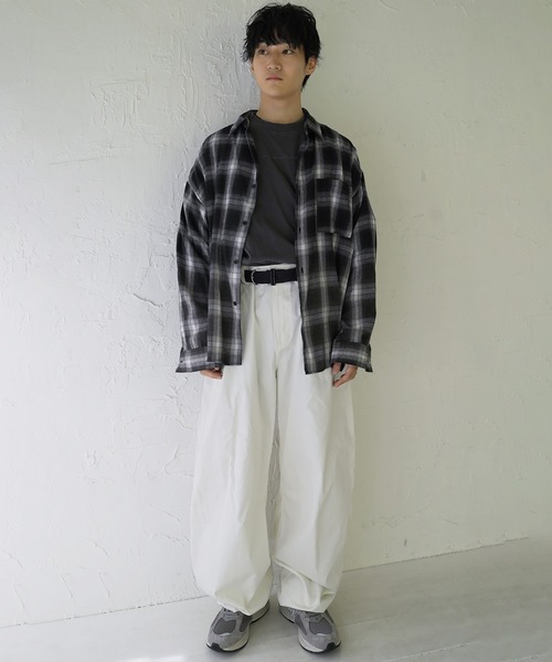 Beno（ビーノ）の「ワイドカーブパンツ チノパン（チノパンツ・メンズ・キナリ/ベージュ/ネイビー/ライトグレー/チャコールグレー/ブラック/カーキ・MEDIUM/LARGE/X-LARGE）」の10枚目の写真