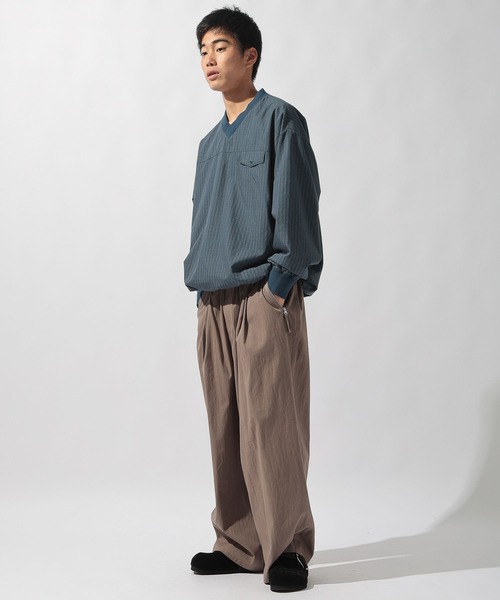 niko and...(ニコアンド)の「ワイドタックジップポケパンツ(その他パンツ・メンズ・ブラック/スモーク・LARGE/MEDIUM)」の14枚目の写真