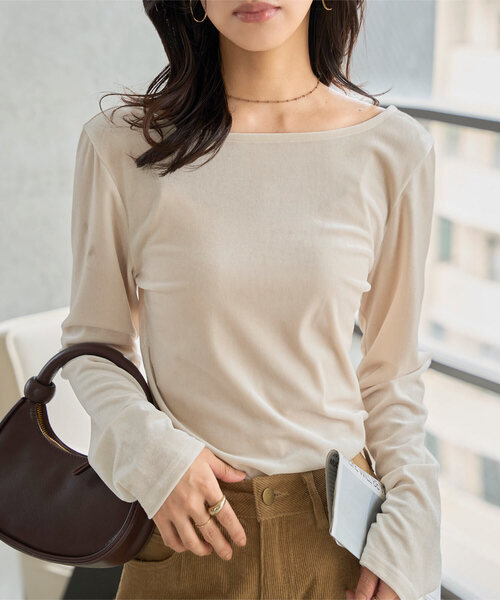 バックシャンボートネックベロアトップス（Tシャツ/カットソー）｜KOBE