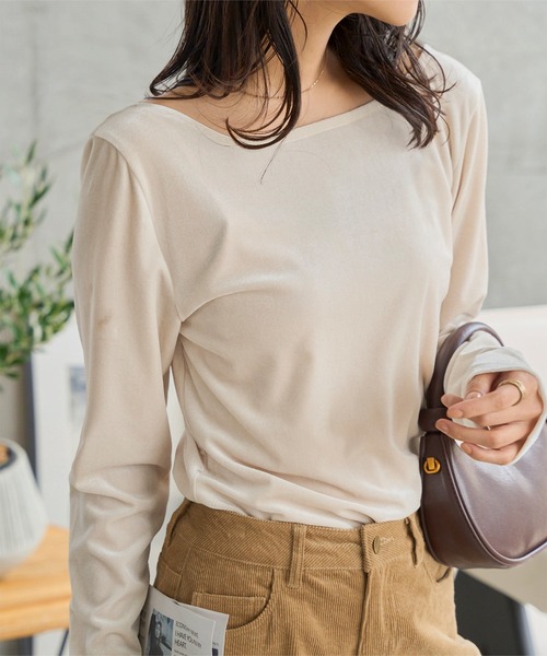 バックシャンボートネックベロアトップス（Tシャツ/カットソー）｜KOBE