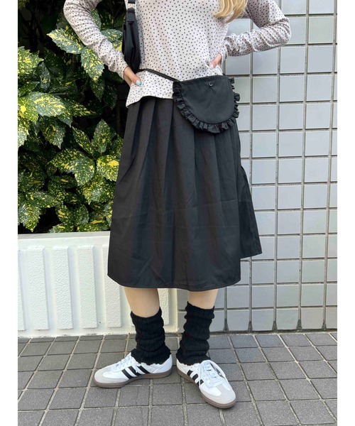 WC(ダブル シー)の「《2点セット★》ミニポシェットセットミドルスカート(スカート・レディース・ブラック/グレー・FREE)」の6枚目の写真
