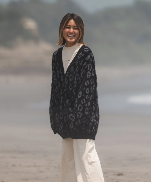 BILLABONG(ビラボン)の「BILLABONG レディース LEOPARD JQ CADI SWEA セーター 【2025年秋冬モデル】 @autumn /ビラボンヒョウ柄バックロゴ刺繍ジャガードニットカーディガン(カーディガン/ボレロ・レディース・ブラック/ブラウン系その他/アイボリー・MEDIUM)」の10枚目の写真