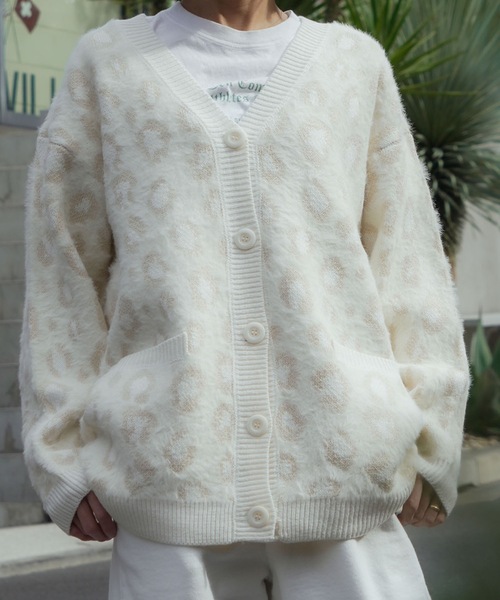 BILLABONG(ビラボン)の「BILLABONG レディース LEOPARD JQ CADI SWEA セーター 【2025年秋冬モデル】 @autumn /ビラボンヒョウ柄バックロゴ刺繍ジャガードニットカーディガン(カーディガン/ボレロ・レディース・ブラック/ブラウン系その他/アイボリー・MEDIUM)」の17枚目の写真