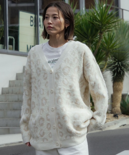BILLABONG(ビラボン)の「BILLABONG レディース LEOPARD JQ CADI SWEA セーター 【2025年秋冬モデル】 @autumn /ビラボンヒョウ柄バックロゴ刺繍ジャガードニットカーディガン(カーディガン/ボレロ・レディース・ブラック/ブラウン系その他/アイボリー・MEDIUM)」の14枚目の写真