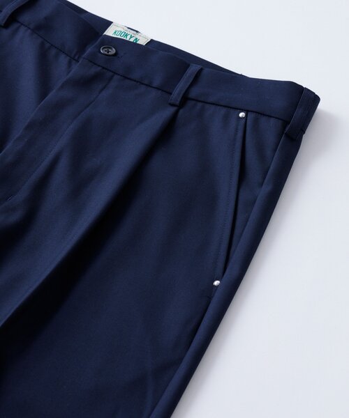 WHO'S WHO gallery（フーズフーギャラリー）の「【KOOKY’N】TRワンタックスタッズスラックス（スラックス・メンズ・ネイビー/ブラック/グレー・MEDIUM）」の10枚目の写真