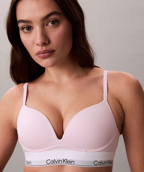 Calvin Klein(カルバン・クライン)の「Icon Cotton Modal プッシュアッププランジブラ(ブラジャー・レディース・ダークブルー/ピンク/ヘザーグレー/ピンク系その他/ブラック・34B/34D/34C/32D/32C/32/36C/36B/36D)」の5枚目の写真