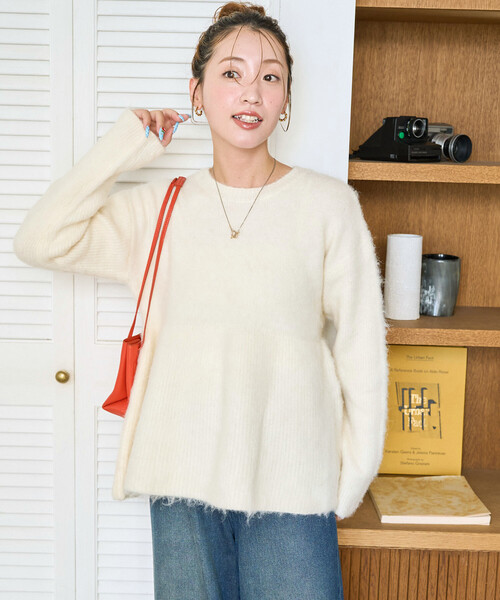 限定展開 モヘア タッチ シャギー ニット ペプラム プルオーバー