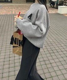 A logo sweat ニット