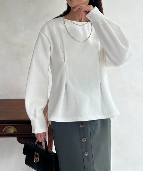 Chez toi(シェトワ)の「裏起毛タックペプラムプルオーバー(Tシャツ/カットソー・レディース・ブラウン/オフホワイト/ブラック・FREE)」の1枚目の写真