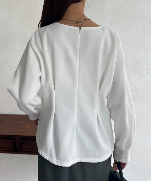 Chez toi(シェトワ)の「裏起毛タックペプラムプルオーバー(Tシャツ/カットソー・レディース・ブラウン/オフホワイト/ブラック・FREE)」の6枚目の写真