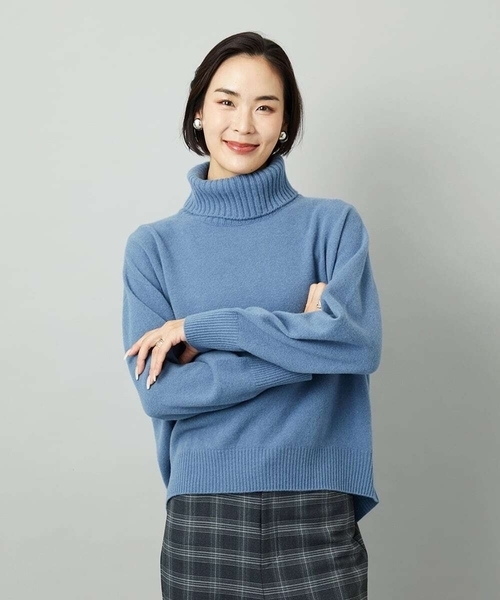 MICHEL KLEIN（ミッシェル・クラン）の「[定番人気]ハイネックニット（ニット/セーター・レディース・ライトグレー/パープル/ブルー/アイボリー/ベージュ/ターコイズブルー/チャコールグレー・38）」の6枚目の写真